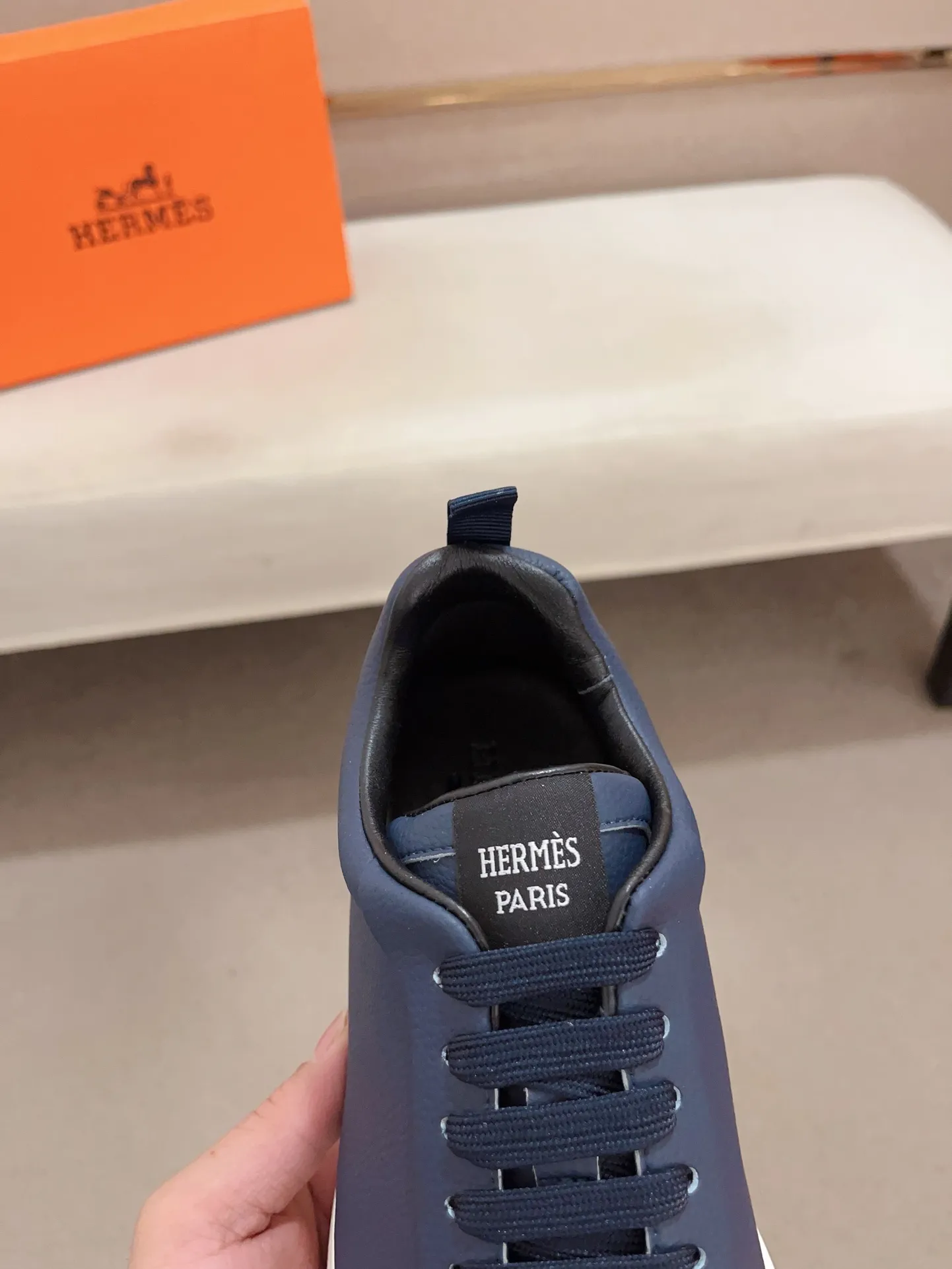 Men's clothing and shoes💰: 442💰《HERMES》【Classic original single version】Hermès; top 🔝purchase agent🔍🔍men's latest 🇺🇸 counter sales simultaneously, imported from Italy original ▲▲cowhide ▲▲ (high-end, nobility, class) ) Exquisite workmanship (Italian 🇮🇹 imported water-dyed 🐂 cowhide lining) sole: original sole provided by the original factory, ⚠️exclusive double-layer activity·TPR·rubber·combined molded outsole; super comfortable·wear-resistant·non-slip·environmental protection The real thing is more beautiful if you take the real thing (high quality, follow the order). You can enter and exit the counter at will * Number of yards: 38-44 (45 can be customized and cannot be returned or exchanged)